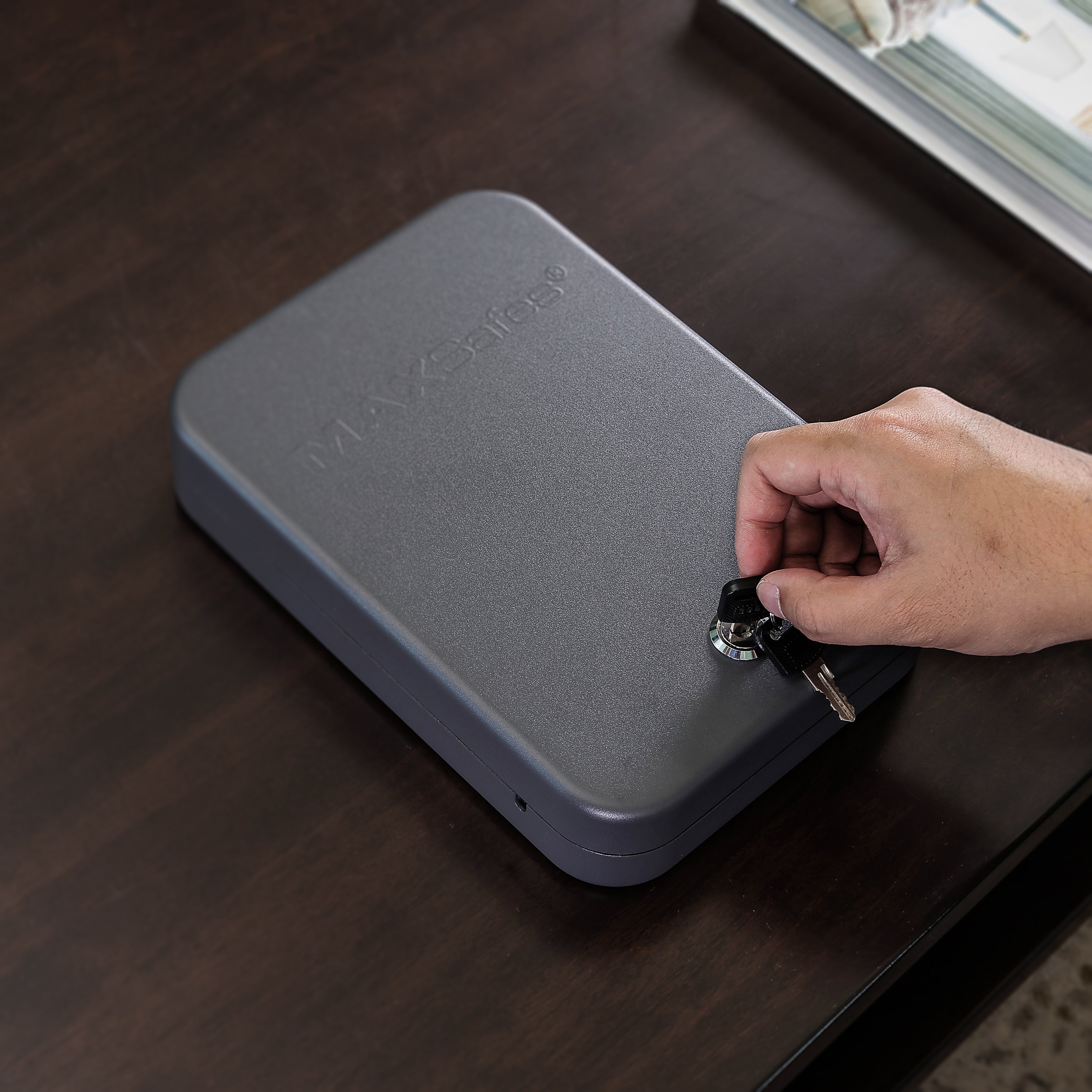 MAXSafes® Keyed Lockbox