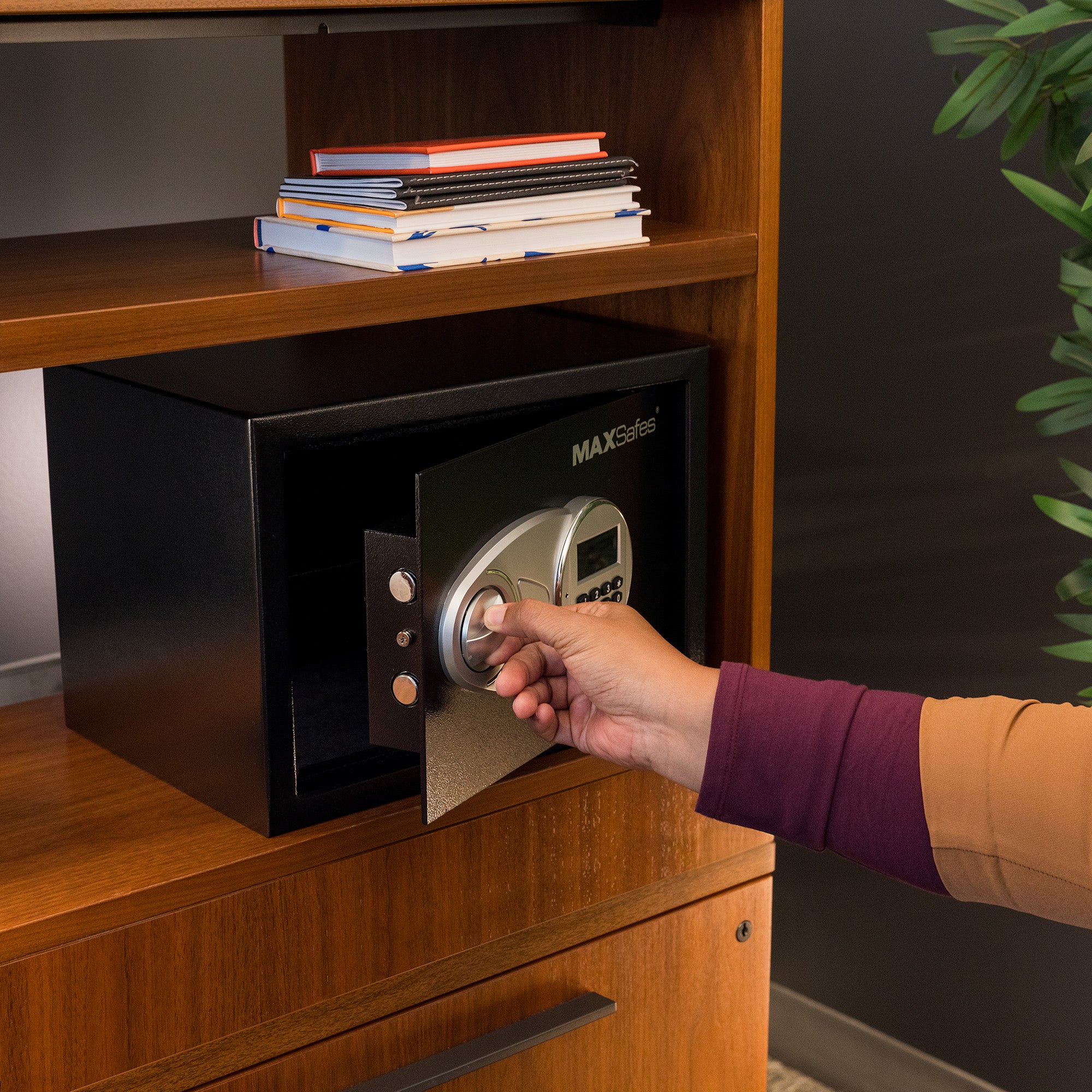 MAXSafes® 0.5 CF Hotel & Office Safe - Black