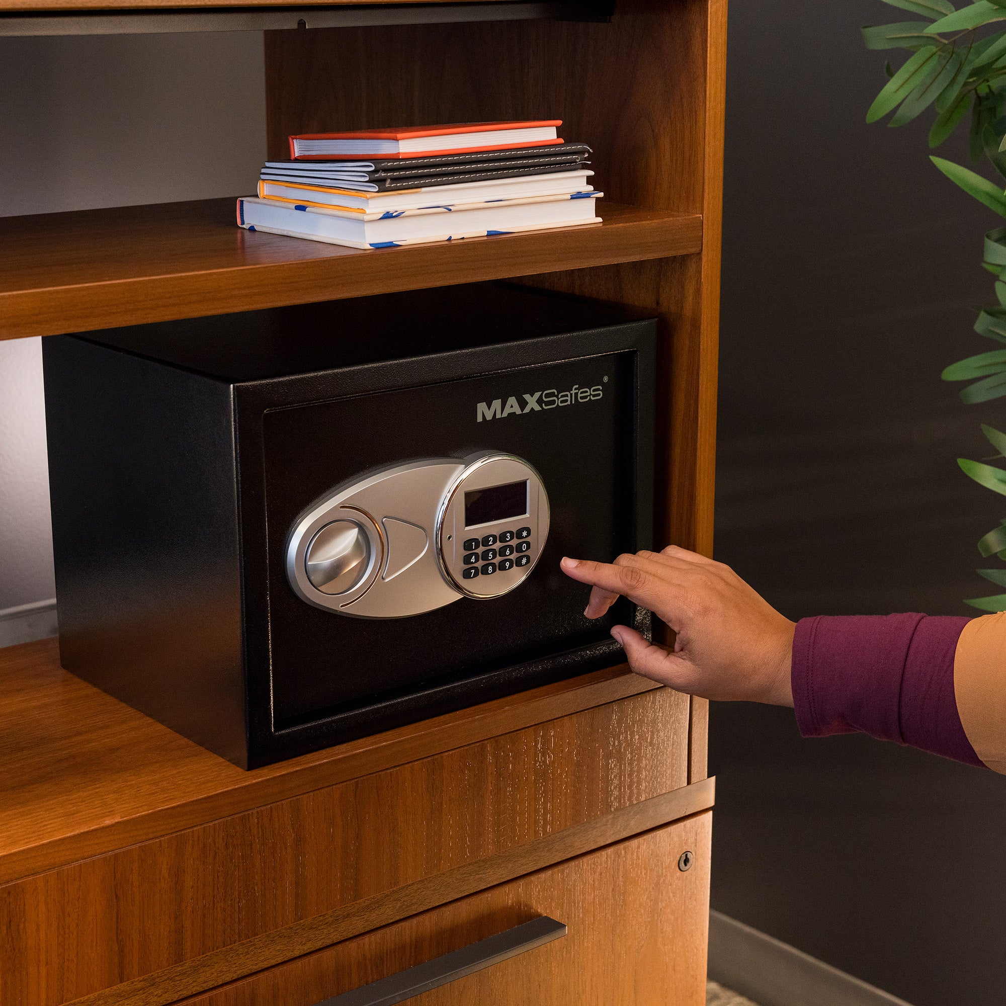 MAXSafes® 0.5 CF Hotel & Office Safe - Black