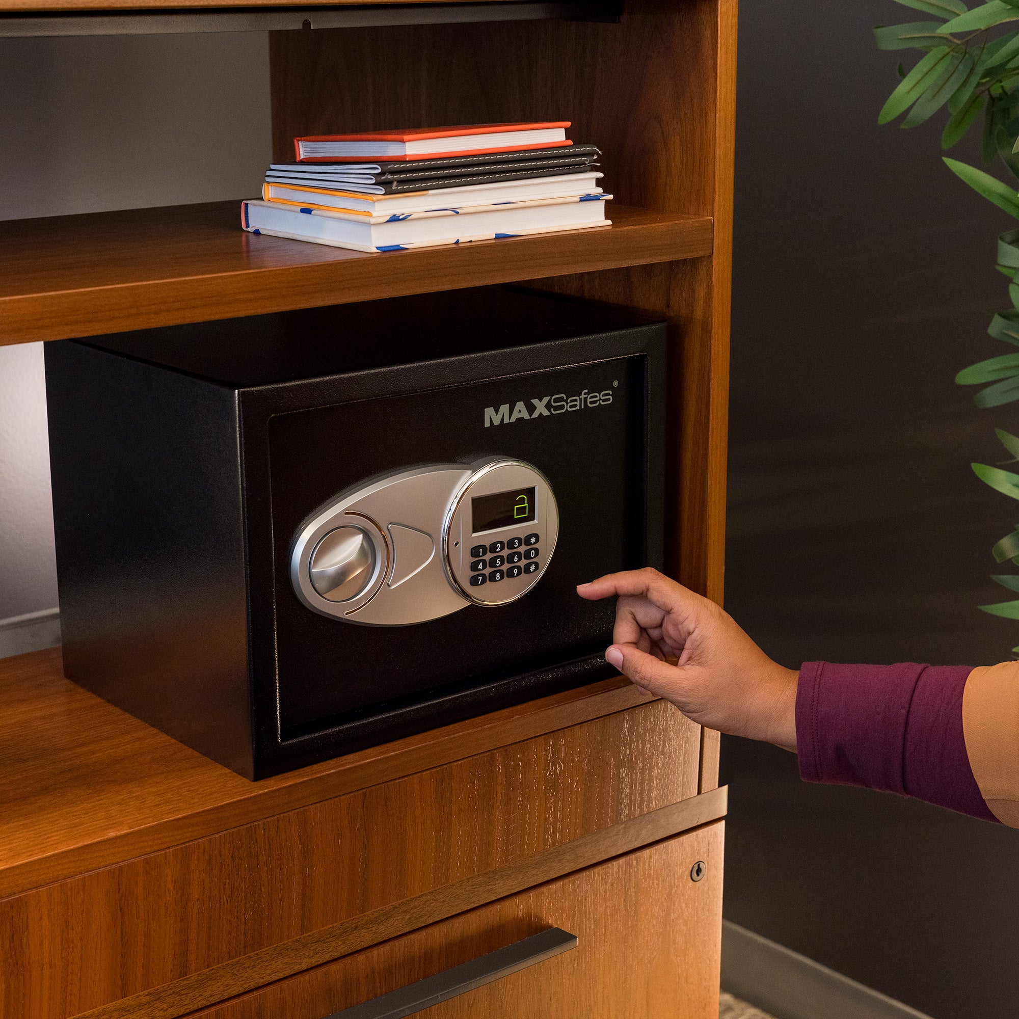 MAXSafes® 0.5 CF Hotel & Office Safe - Black