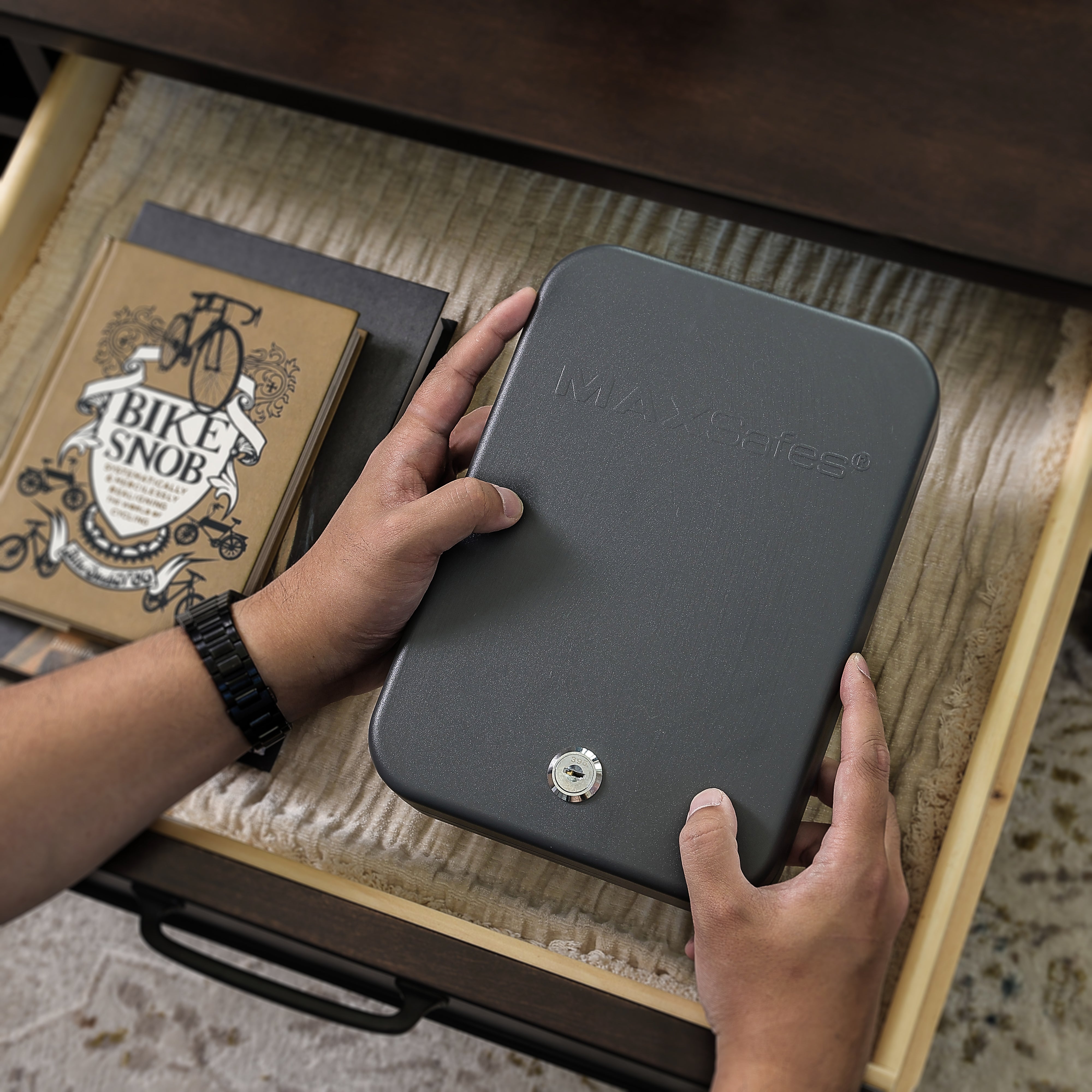 MAXSafes® Keyed Lockbox